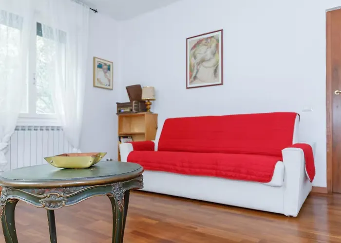 With Free Parking Easy Access To Venice Mestre