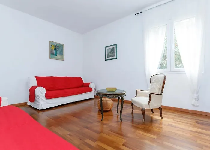 With Free Parking Easy Access To Venice * Mestre
