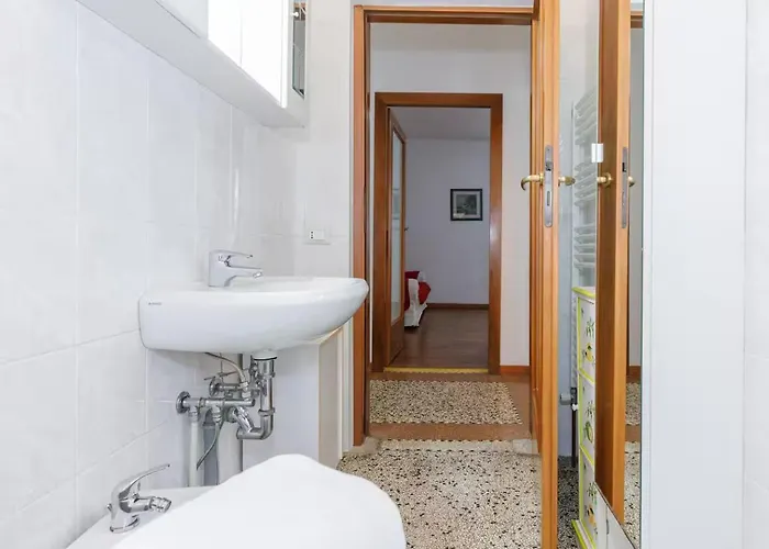 With Free Parking Easy Access To Venice Appartement *