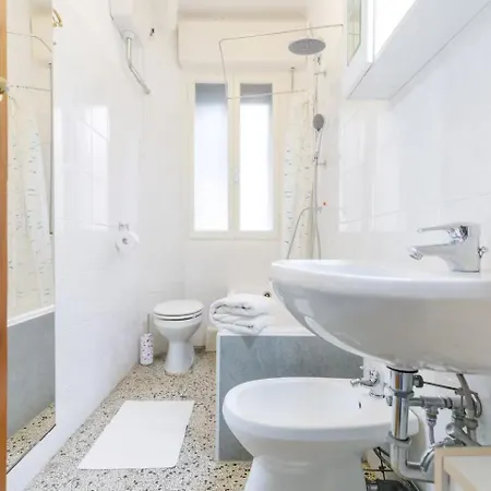 Διαμέρισμα With Free Parking Easy Access To Venice