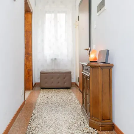 Apartmán With Free Parking Easy Access To Venice